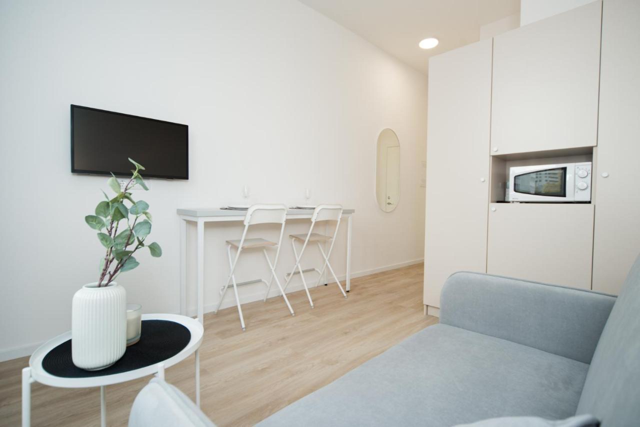 Studio Apartment In Laisves Aleja Kaunas Exteriér fotografie