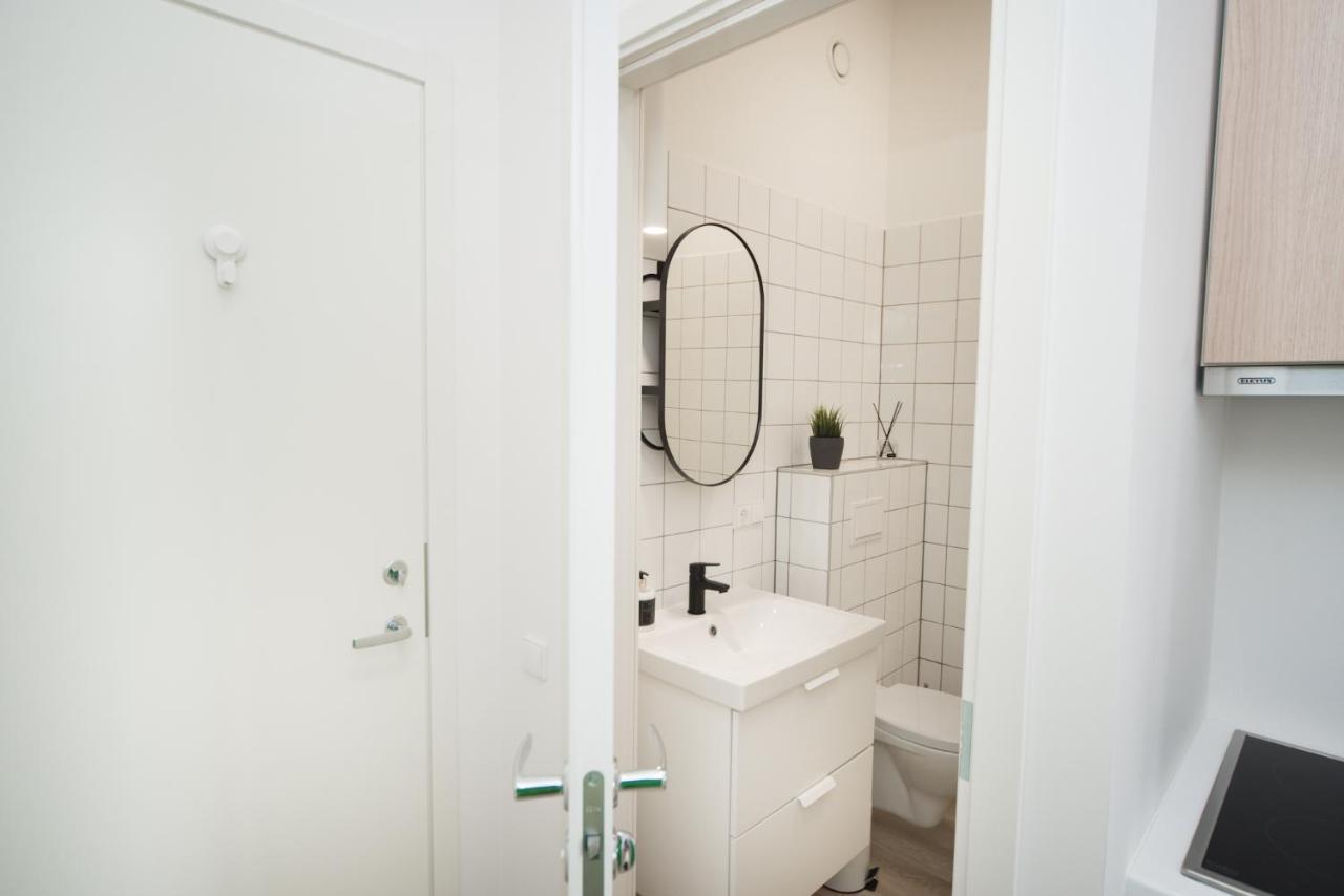 Studio Apartment In Laisves Aleja Kaunas Exteriér fotografie